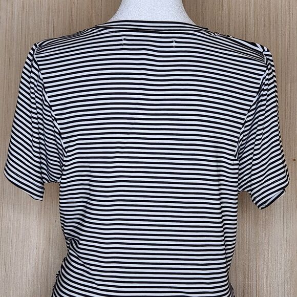 Joe's Chloe Crossover Front Black White Stripe Tee Short Sleeve Women's Medium - Picture 5 of 8